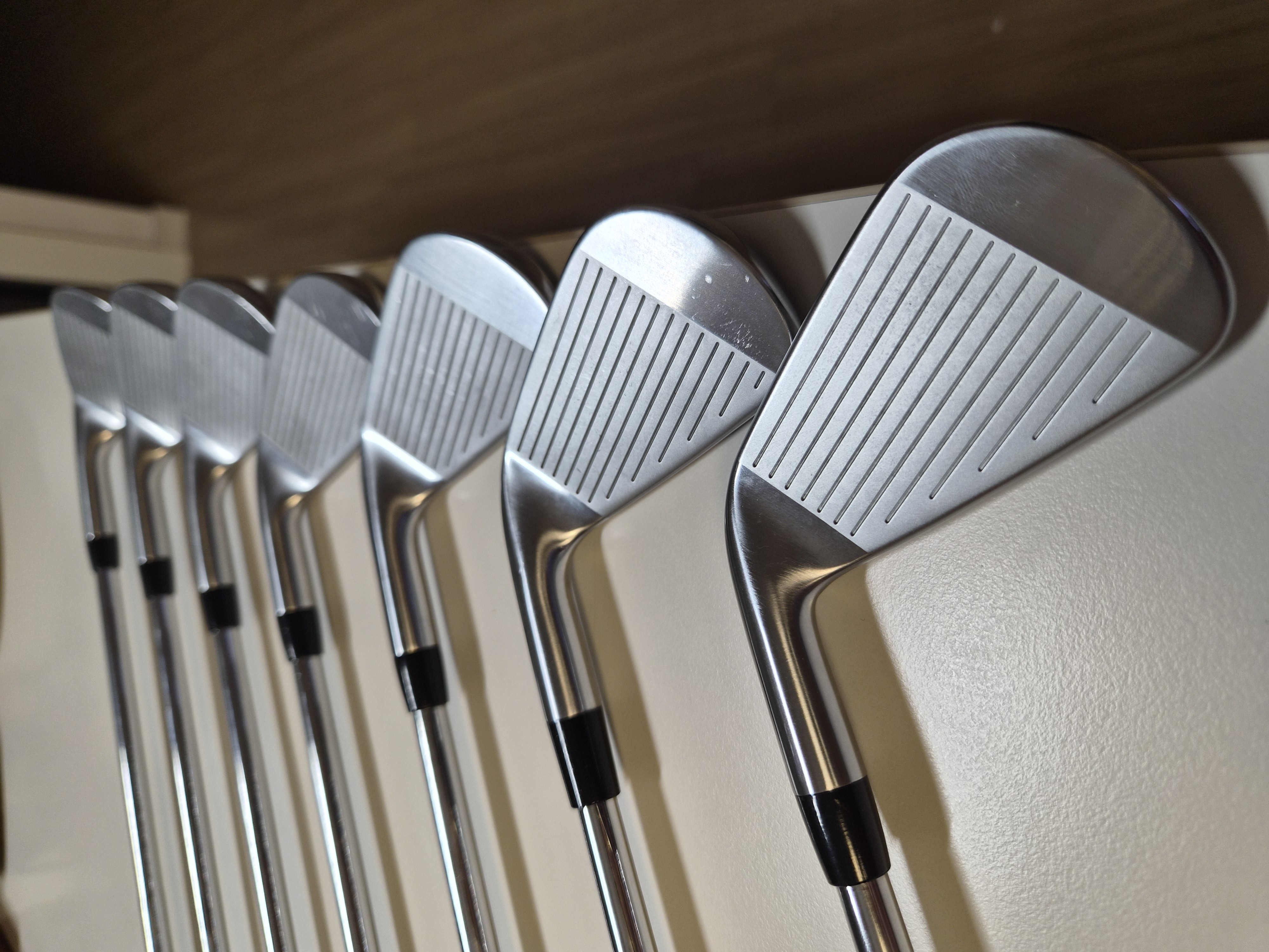 타이틀리스트 T100S modus3 tour 105 4-p 아이언 7set